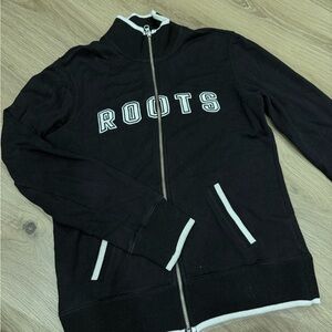 Roots Black spell out sweatshirt